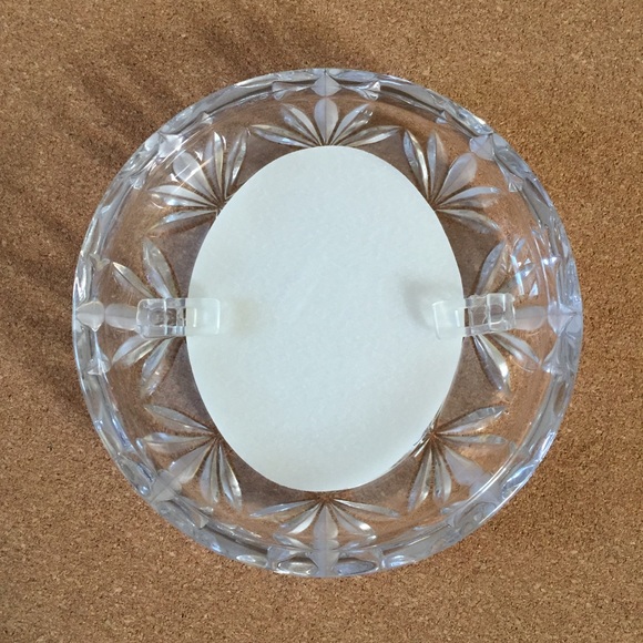 Vintage Clear Cut Glass Photo Jewelry Box - Picture 4 of 7